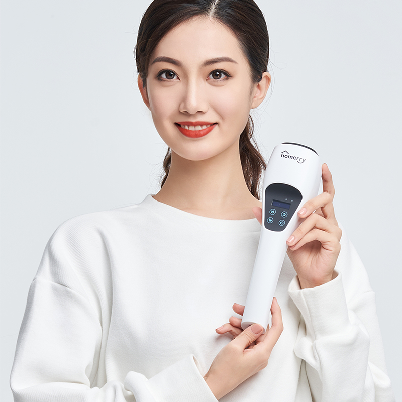 希格玛308白癜风光疗仪科普：为什么手臂上会出现白癜风？
